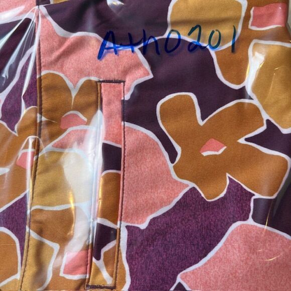 Pebble Beach Women's Mod Print Floral Skort Burgundy, Pink, Gold Size Medium - Picture 9 of 9